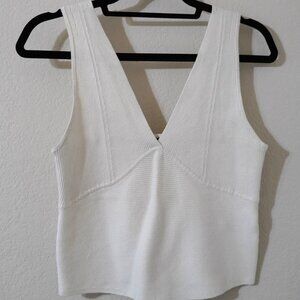 Banana republic White Textured Sweater v neck Vest tank top size medium